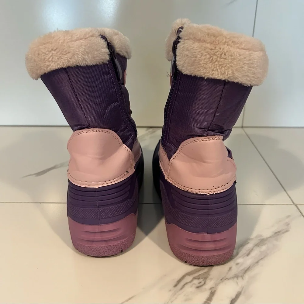 Nova Mountain Kids Purple and Pink Snow Boots Size 5